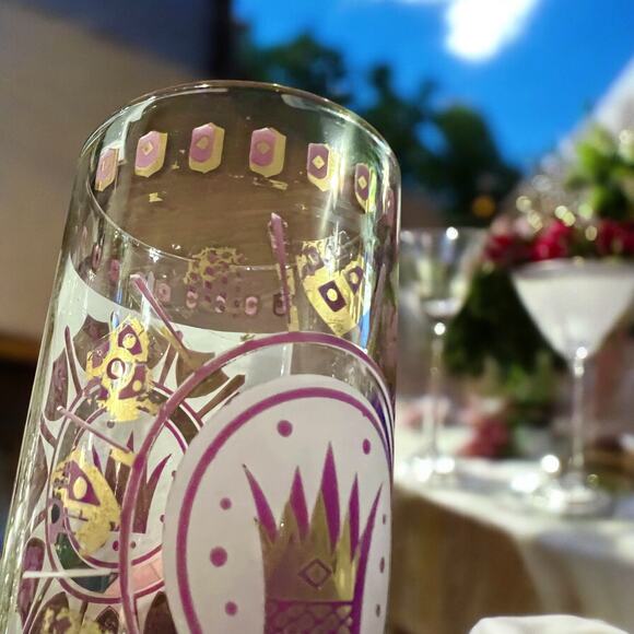 Mid Century Highball Glasses-Crown Shield-Gold-Vintage Barware-MCM-Set of 7 - Picture 3 of 4